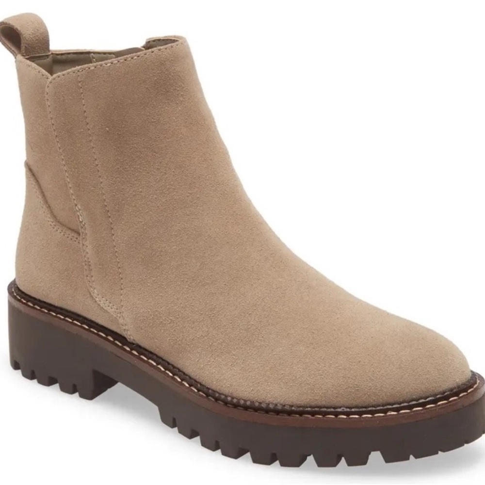 Caslon Masa Water Resistant Bootie in Tan Suede - Size 6.5